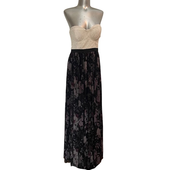 Ardène Lace Evening Dress – Two-Tone – Size M - Picture 1 of 4